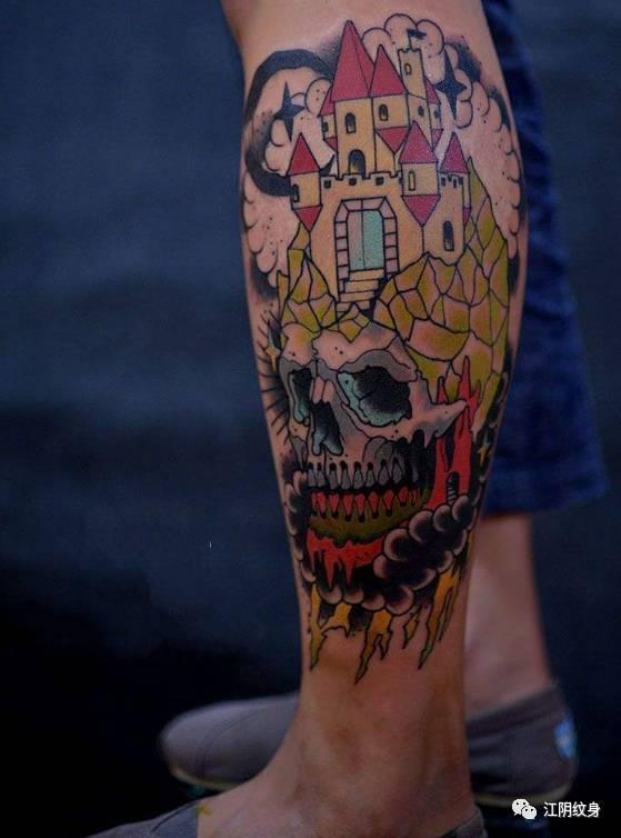 欧美纹身拼接腿部视频,腿部艺术新风尚